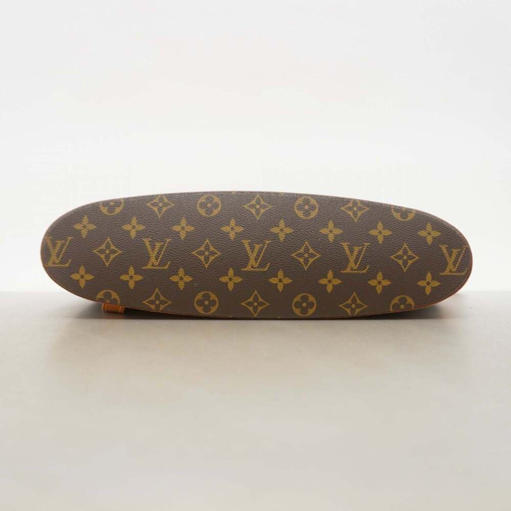 LOUIS VUITTON Brown Monogram Tote Bag - Picture 3 of 12